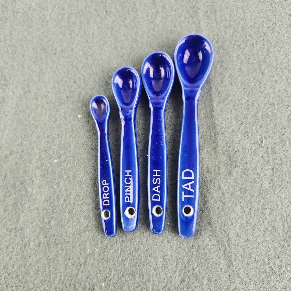 Temptations Mini Measuring Spoon Set! Set of 4! Drop Pinch Dash Tad Cobalt Blue